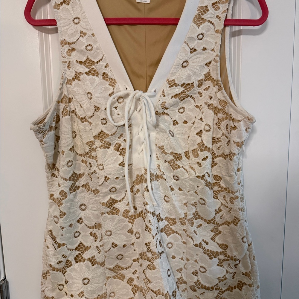 VENUS Beautiful Lined Sleeveless Top Size XL